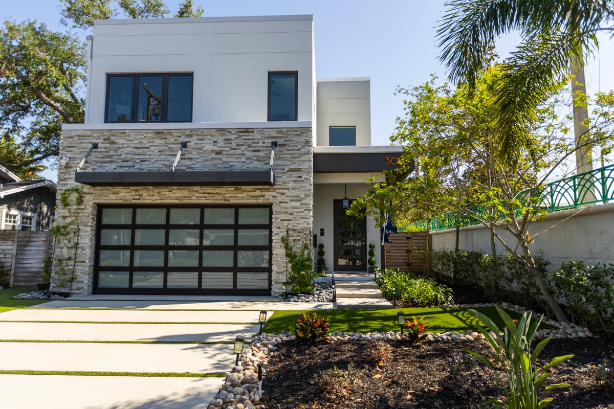 entrance garage driveway home maintenance nice