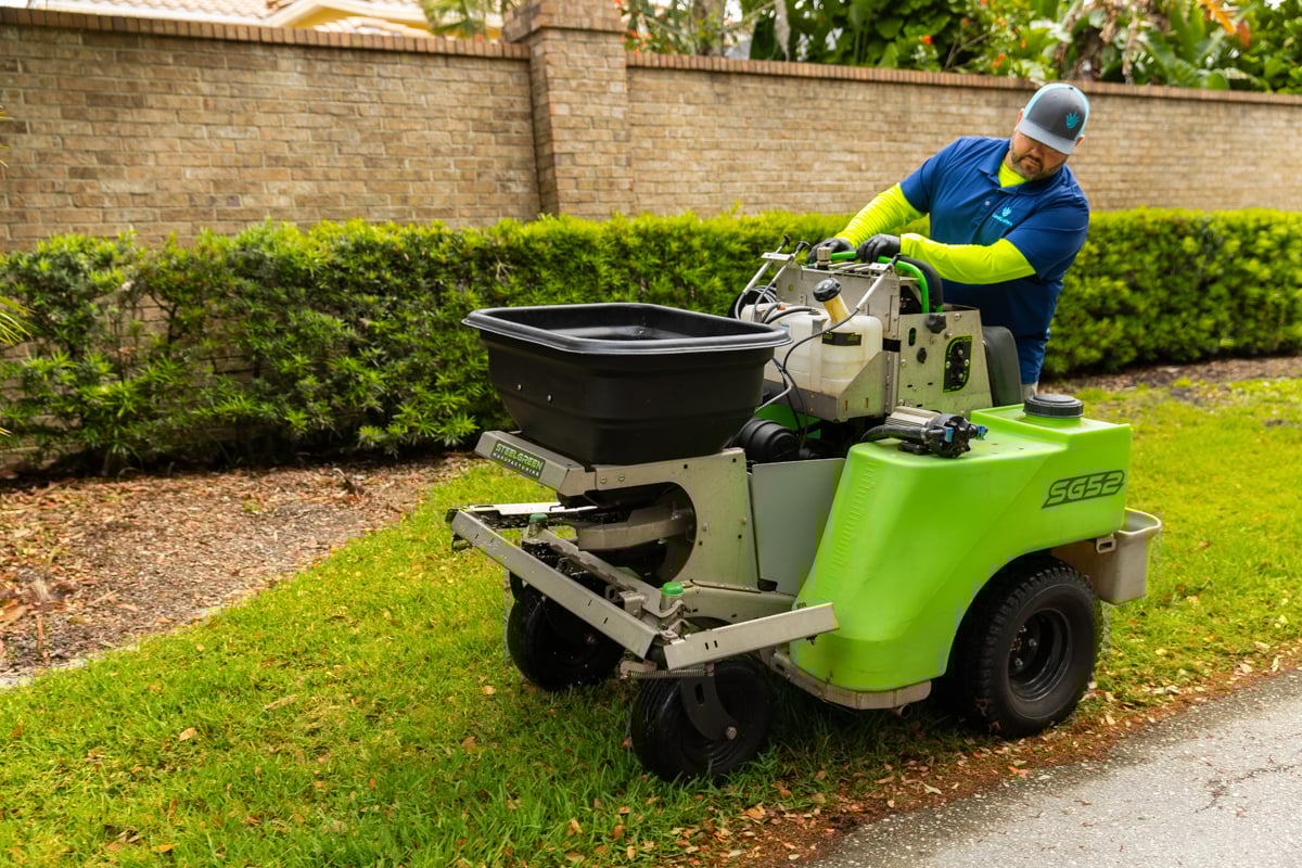 lawn care commercial hoa community fertilization treatment application crew