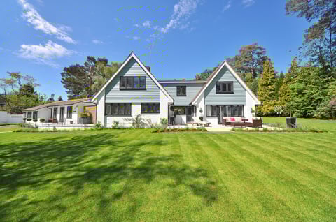 residential how with nice green lawn